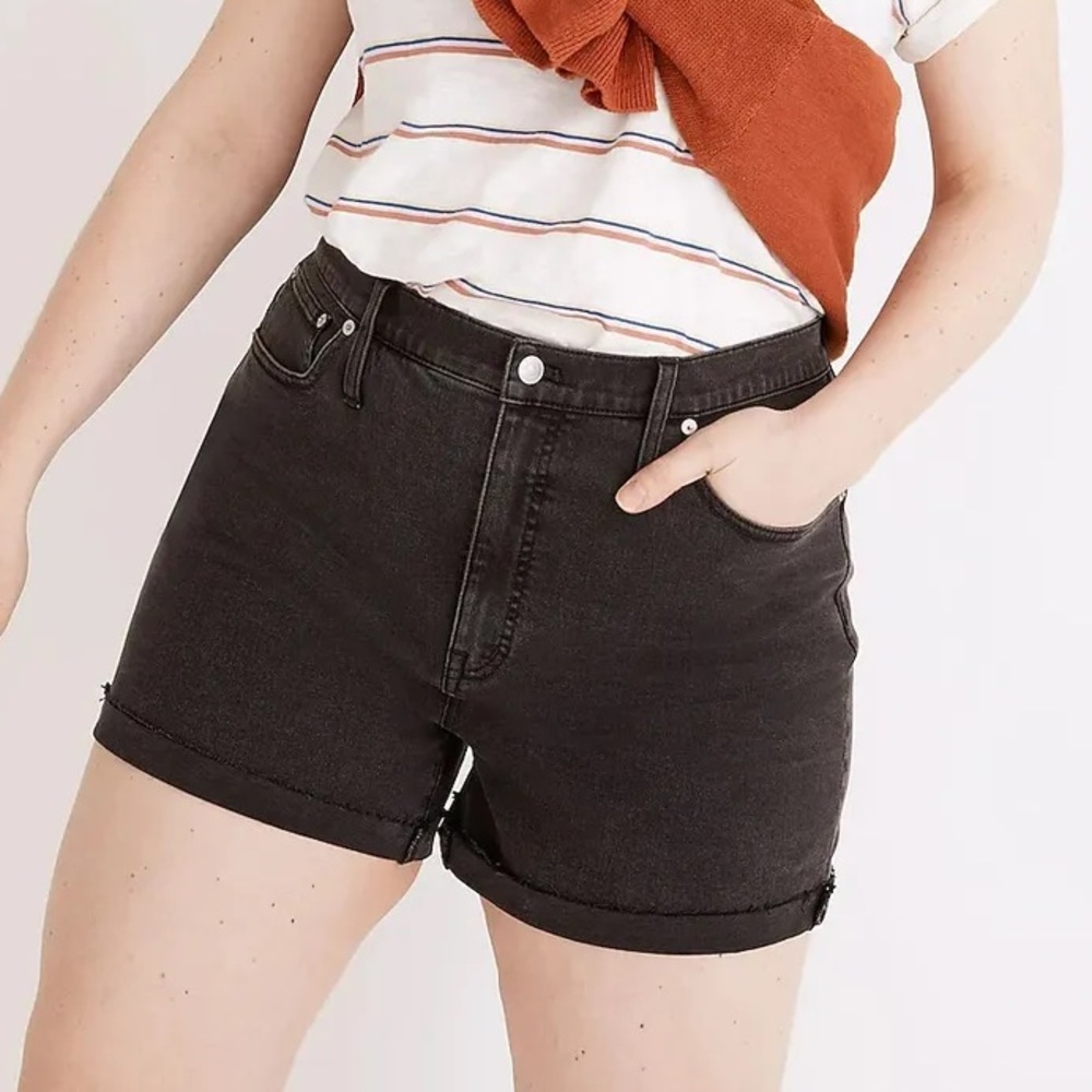 Madewell High-Rise Denim Shorts in Lunar Wash